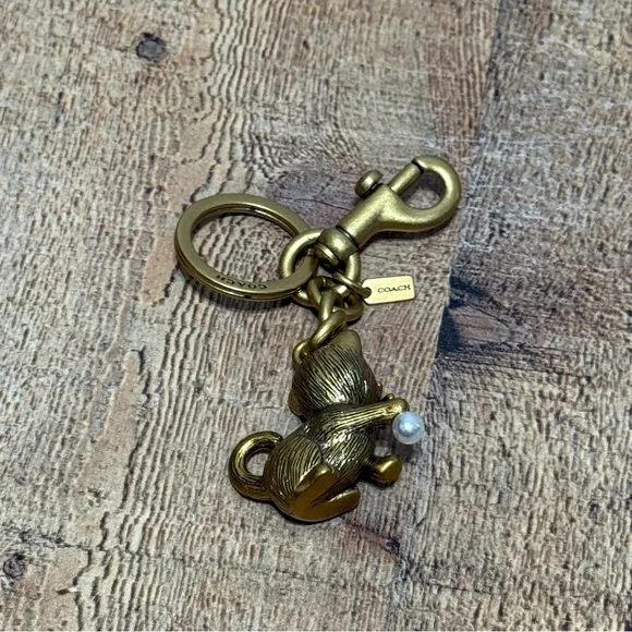 Coach Creatures Kitten Cat Charm with Pearl Keychain - Picture 6 of 8